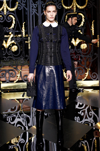 louis vuitton ready to wear spring 2011 44