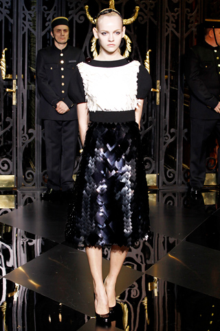 louis vuitton ready to wear spring 2011 47