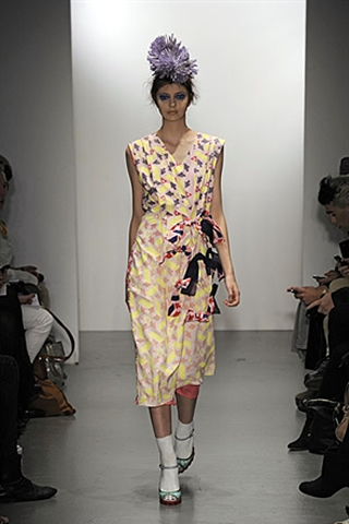 Louise Gray Spring Summer 2011 Collection