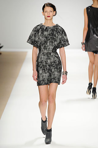 Luca Luca Fall 2010 Collection