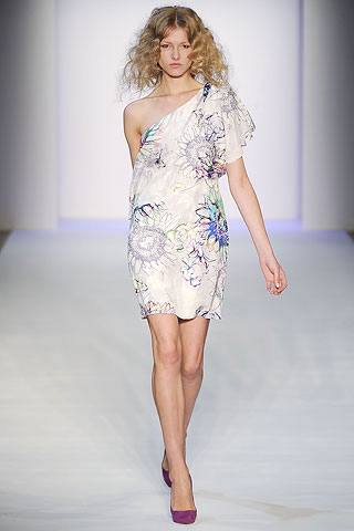 Luca Luca Spring/Summer 2010