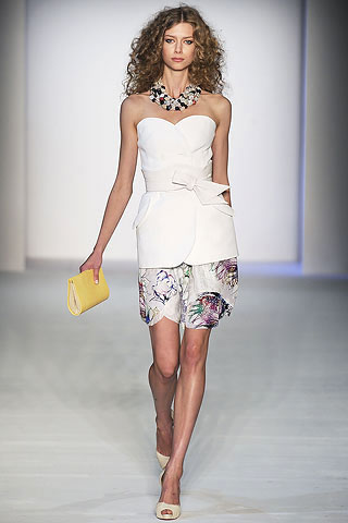 Luca Luca Spring/Summer 2010