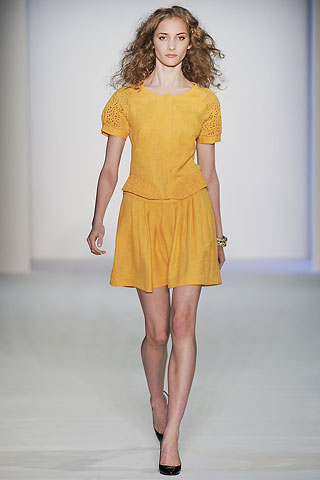 Luca Luca Spring/Summer 2010