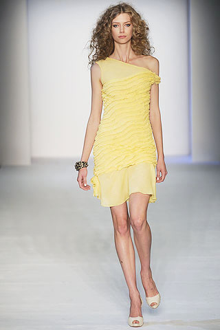 Luca Luca Spring/Summer 2010