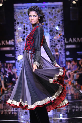 Indian Fashion Industry 2010