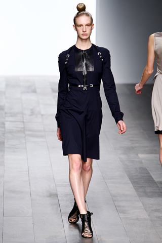 marios schwab aw 2011 londonfashionweek 1