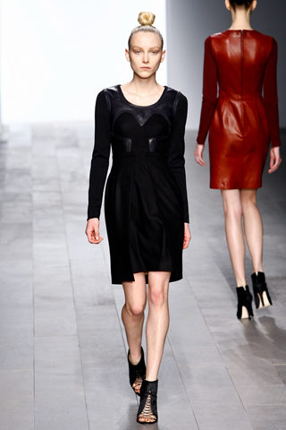 marios schwab aw 2011 londonfashionweek 27