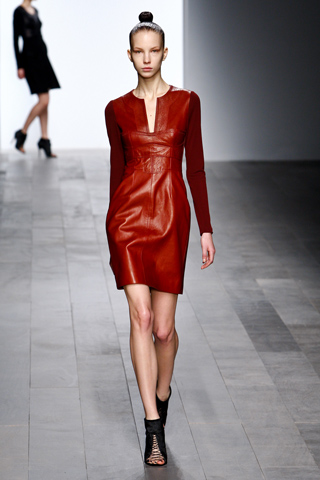 marios schwab aw 2011 londonfashionweek 31