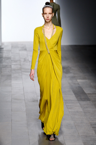 marios schwab aw 2011 londonfashionweek 33