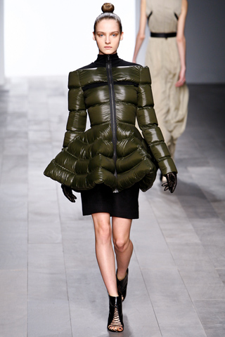 marios schwab aw 2011 londonfashionweek 4
