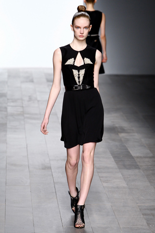 marios schwab aw 2011 londonfashionweek 6