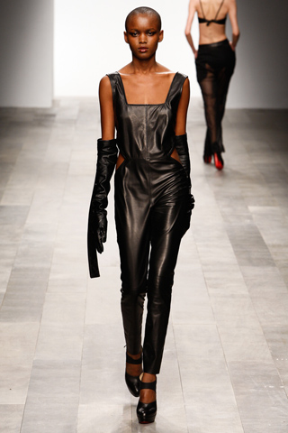 mark fast aw 2011 london fashion week flaviana matata
