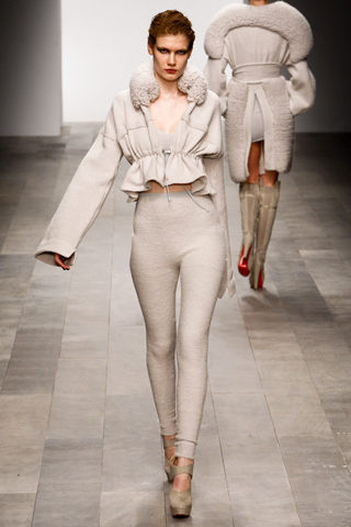 mark fast aw 2011 london fashion week yulia terentieva