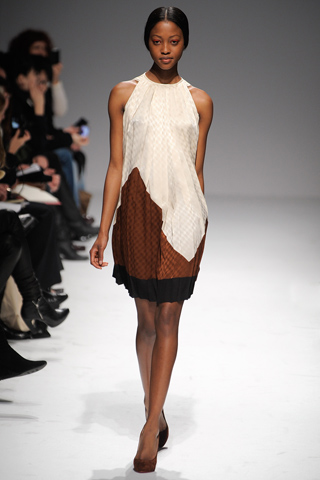 Martin Grant Ready to wear Fall/Winter 2011 collection - Paris