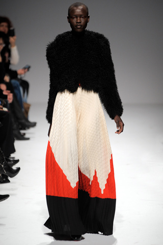 Martin Grant Ready to wear Fall/Winter 2011 collection - Paris