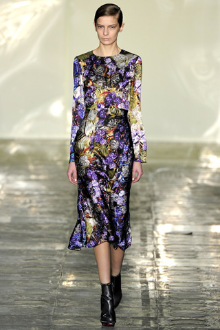 mary katrantazou aw 2011 londonfashionweek 10