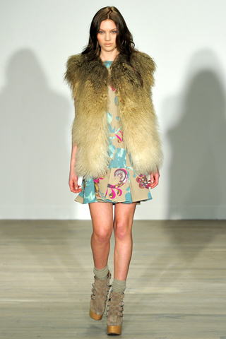 matthew williamson aw2011 lfw collection caroline corinth