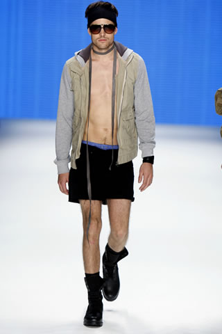 Mavi Collection at MBFW 2011