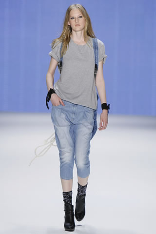 Mavi Mercedes Benz Fashion Week 2011