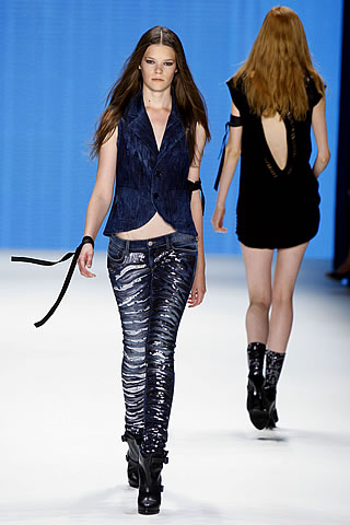 Mercedes Benz Fashion Collection By Mavi