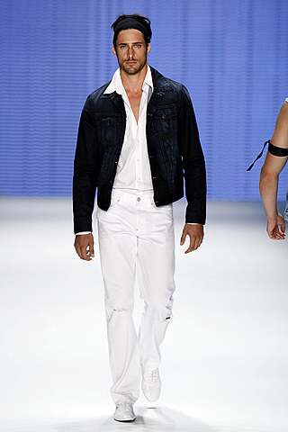 Mavi Mercedes Benz Fashion Week Collection