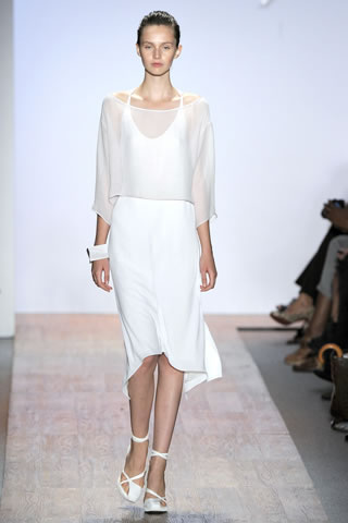 MercedesBenz Fashion Week 2011 Max Azria