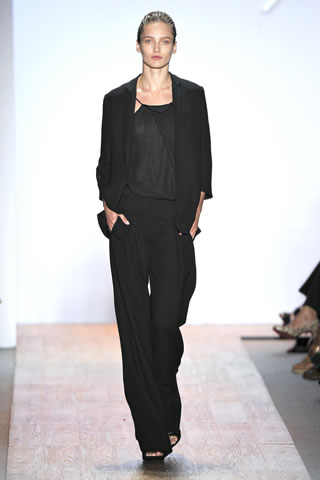 NEw York Fashion Designers Summer 2011 Collection