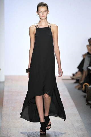 Spring 2011 Fashion Shows Photos