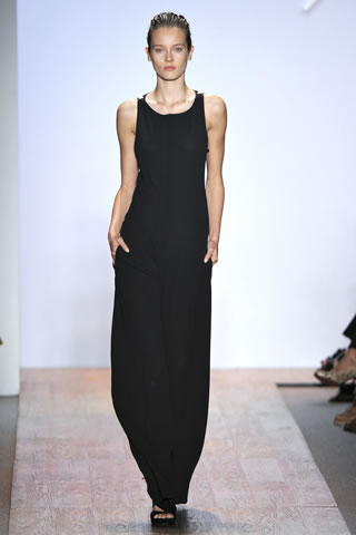 Spring 2011 Fashion Shows Pictures