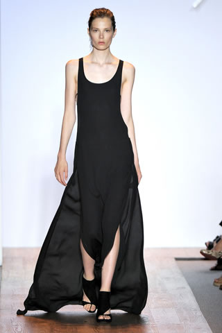 Spring 2011 Ready To Wear Fashion Shows