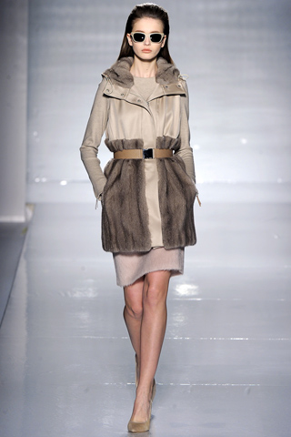 Max Mara Fall 2011 Collection Milan Fashion Week