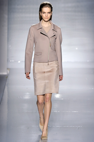 Max Mara Fall 2011 Collection Milan Fashion Week