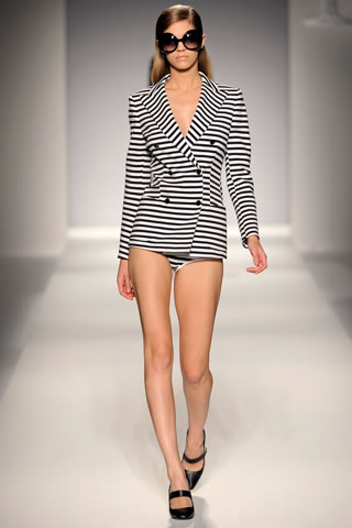 Max Mara Spring Summer 2011 Collection