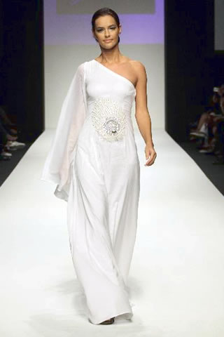 Dubai Fashion Week Spring/Summer 2011