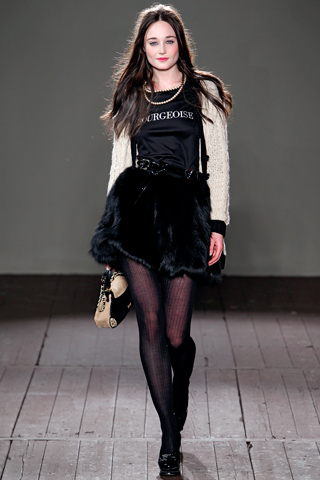 moschino cheap and chic milan fashion week fall 2011 collection 16
