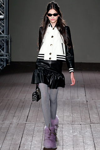 moschino cheap and chic milan fashion week fall 2011 collection 20