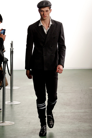 Moschino FallWinter 2011/2012