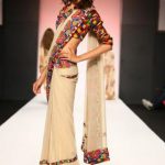 MUMBAI Se presents Reynu Taandon Dubai Fashion Week Fall Winter