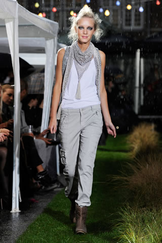 Latest Fashion Collection 2010