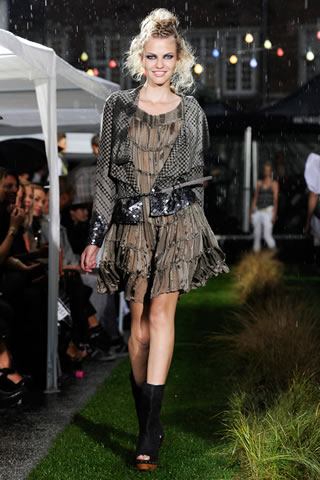 Spring Summer 2010 Fashion Collection