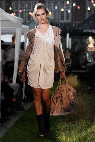 Munthe Plus Simonsen 2011 Spring Collectionq