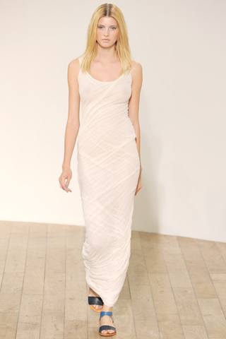 Spring 2011 Fashion Shows Pictures