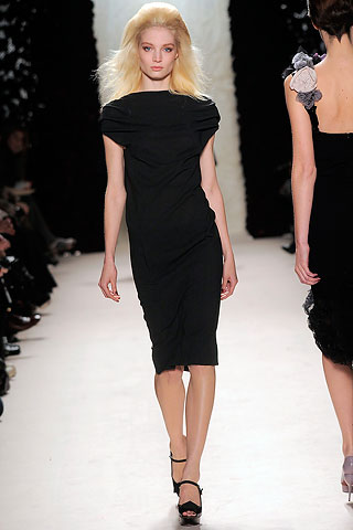 Nina Ricci Fall/Winter 2010 Collection