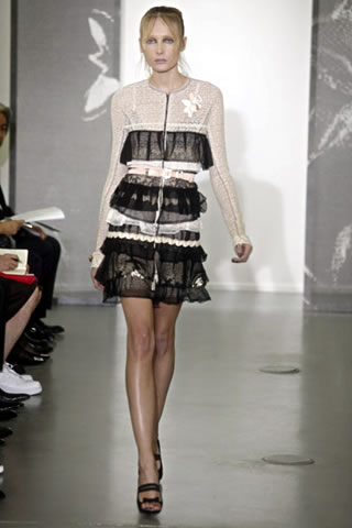 Nina Ricci Spring/Summer 2010