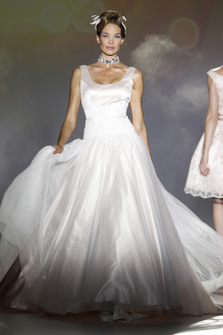 Raimon Bundo Bridal 2011 Latest Collection