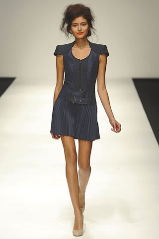 London Fashion Week Spring/Summer Paul