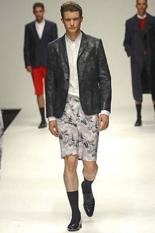 Spring 2011 Ready To Wear Fashion Shows