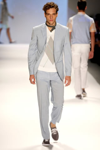 Spring 2011 Fashion Week MercedesBenz