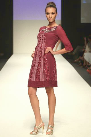Dubai Fashion Week Priyanka Kakkar Spring 2011