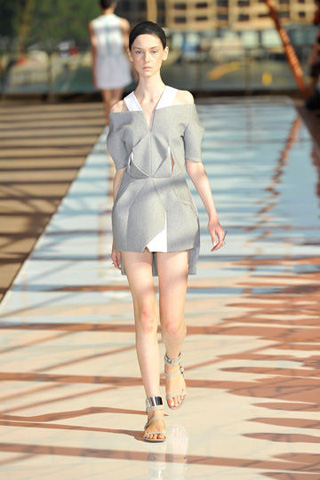 Fashion Show Dion Lee 2011